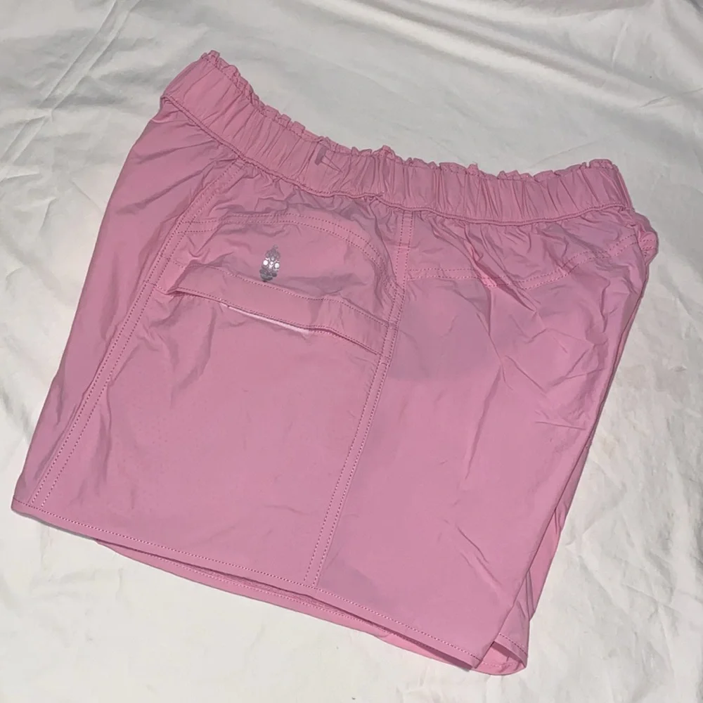 Free People In The Wild Short Prism - Picture 7 of 7
